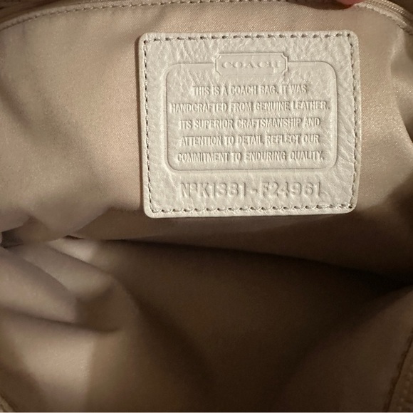 Coach Campbell Belle White Ivory Leather Shoulder Bag - Picture 10 of 14